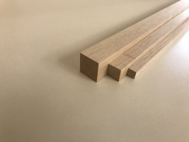 Balsafa prizma 20 x 20 x 250 mm