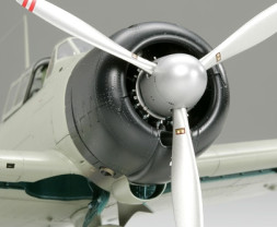 1:32 Mitsubishi A6M2b Zero Fighter - 21-es modell (Zeke)