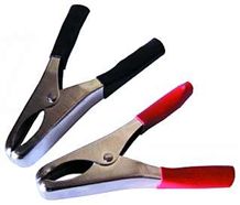 Szigetelt krokodilcsipesz 75mm - fekete (1 db)