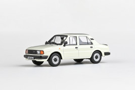 1:43 Skoda 120L (1984) – Jégfehér