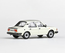 1:43 Skoda 120L (1984) – Jégfehér