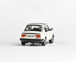1:43 Skoda 120L (1984) – Jégfehér