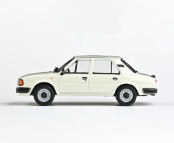 1:43 Skoda 120L (1984) – Jégfehér
