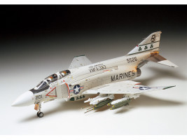 1:32 McDonnell Douglas F-4J Phantom II, tengerészgyalogos