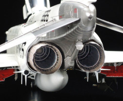 1:32 McDonnell Douglas F-4J Phantom II, tengerészgyalogos
