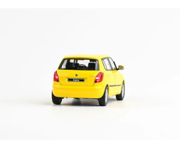 1:43 Skoda Fabia II (2006) – sárga Sprint