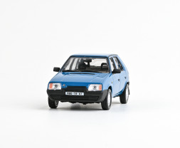 1:43 Skoda Favorit 136L (1988) – kék Skoda