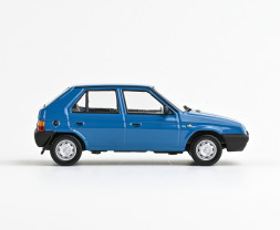 1:43 Skoda Favorit 136L (1988) – kék Skoda