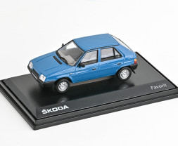 1:43 Skoda Favorit 136L (1988) – kék Skoda