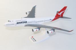 1:250 Boeing B747-438ER Qantas Airways "1990-es évekbeli" színek (pattintós)