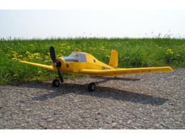 Zlín Z-37 Čmelák EPP (fehér változat)