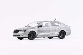 1:24 Škoda Superb II (2008) – T1