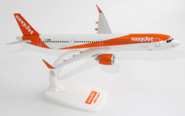 1:200 Airbus A321-251NX, EasyJet (pattintós rögzítés)