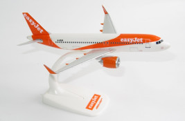 1:200 Airbus A320-251N, EasyJet (pattintós rögzítés)