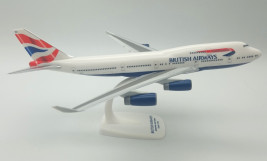 1:250 Boeing B747-436 British Airways "Egyesült Királyság - Union Jack" színek (Snap-Fit)