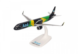 1:200 Airbus A321-251NX, Azul Linhas Aereas, Brazil zászló színei (Snap-Fit)
