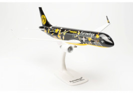 1:100 Airbus A320-214(WL), Eurowings, Borussia Dortmund színek (Snap-Fit)