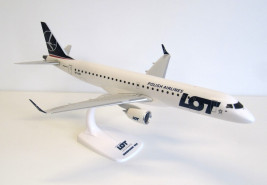 1:100 ERJ-195LR (ERJ-190-200 LR), LOT Polish Airlines, 2010-es színek (pattintható)