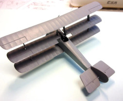 1:72 Sopwith háromfedelű repülőgép