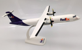 1:100 ATR 72-600F (72-212A), FedEx adagoló (pattintós illesztés)