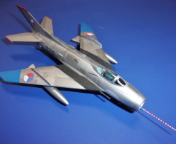 1:72 MiG-19S „over Eastern Europe“