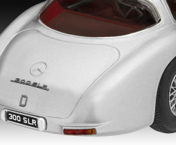 1:24 Mercedes-Benz 300 SLR, 70th Anniversary (Gift Set)