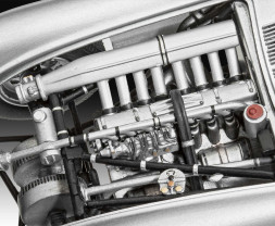 1:24 Mercedes-Benz 300 SLR, 70th Anniversary (Gift Set)
