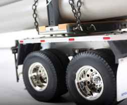 1:14 Truck Pole Trailer (készlet)