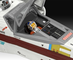 1:57 The Mandalorian: Carson Teva's X-Wing Fighter