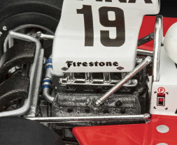 1:32 Surtees TS16/03