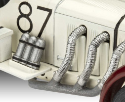 1:32 Mercedes-Benz SSKL (Model Set)