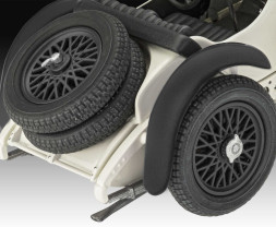 1:32 Mercedes-Benz SSKL (Model Set)