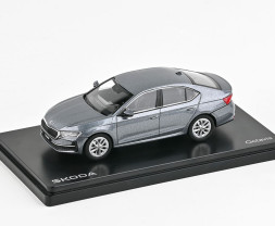 1:43 Skoda Octavia IV (2020) - Grafitszürke metálfényezés