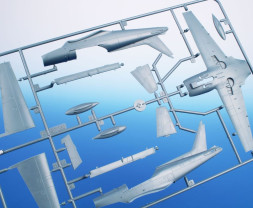 1:48 SIAI-Marchetti SF-260EA/D/EU ″Késői kidudorodó kabintetős típus″