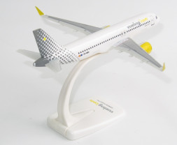 1:200 Airbus A320-271N Vueling ″2004s″ Colors