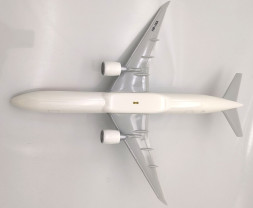 1:200 Boeing B777-31HER Swiss International Air Lines ″2010s″ colors