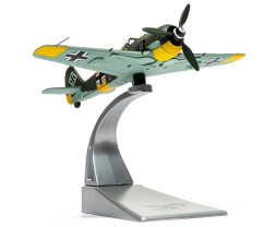 1:72 Focke-Wulf Fw 190A Luftwaffe 2./JG 54 Grunherz, Black 1, W.Nr Oberleutnant Otto Kittel, Eastern Front, 1945