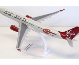 1:200 Airbus A330-941 Virgin Atlantic Airways "2010-es évek" színekkel és "40. születésnap" matricával. "Ruby Rebel" névre keresztelve.