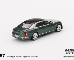 1:64 Bentley Flying Spur Fehér homokszínű zöld