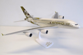1:200 Airbus A380-861 Etihad Airways Mid ″2010s - Facets of Abu Dhabi″ Colors (Snap-Fit)