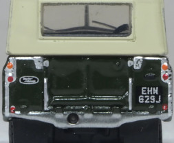 1:76 Land Rover Series 2A SWB Canvas Bronze Green