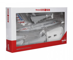1:200 Boeing B737 MAX 8 American Airlines ″2010s″ Colors (Snap-Fit)