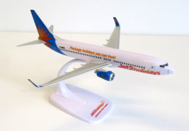1:200 Boeing B737-8K5(WL) Jet2 (Snap-Fit)