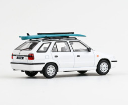 1:43 Škoda Felicia FL Combi (1998) - White Candy