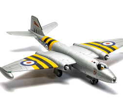 1:72 English Electric Canberra B.6, RAF WT370, Operation Musketeer, 1956