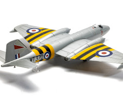 1:72 English Electric Canberra B.6, RAF WT370, Operation Musketeer, 1956