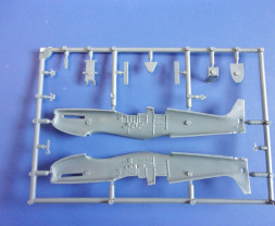 1:72 Supermarine Spitfire Tr.9 ″Katonai szolgálatok″