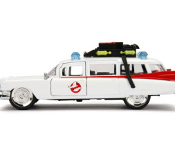 1:32 Ghostbusters ECTO-1