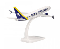 1:200 Boeing B737 MAX 8 Icelandair ″Yellow″ Tail design, Named ″Látrabjarg″ (Snap-Fit)