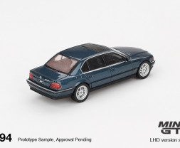 1:64 BMW 750IL Sorrento Blue Metallic